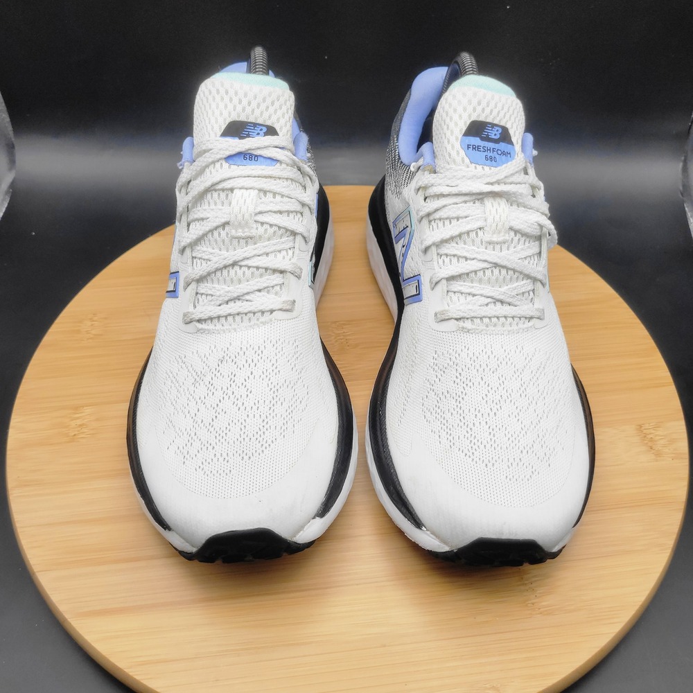 New Balance Fresh Foam 680 v7 Womens Running Shoes White Blue W680NW7 Size 9 - Picture 2 of 8